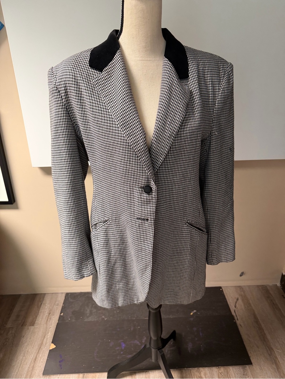 Black & White Houndstooth Blazer with Black Velvet Collar